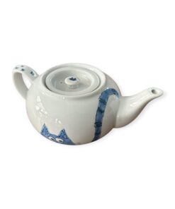 Alternative view of Unieke theepot handbeschilderd